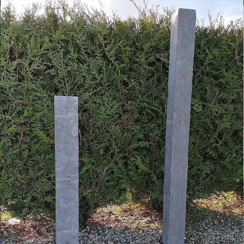 Les tailles des piquets argos gris bouchardé
