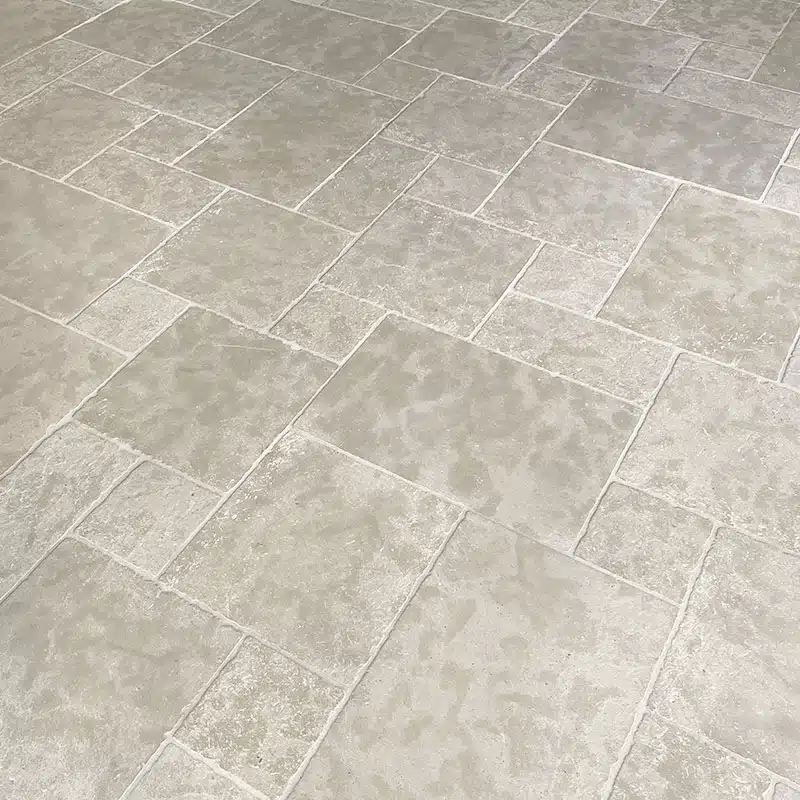 Dallage pour intérieur au format OPUS mera beige