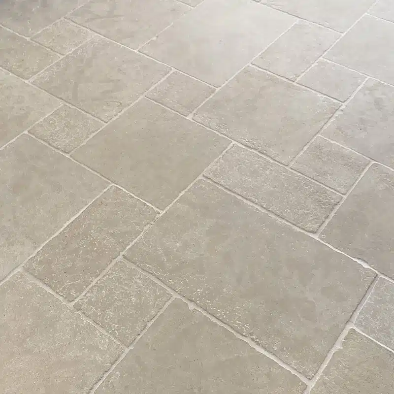 Dallage mera beige en format OPUS