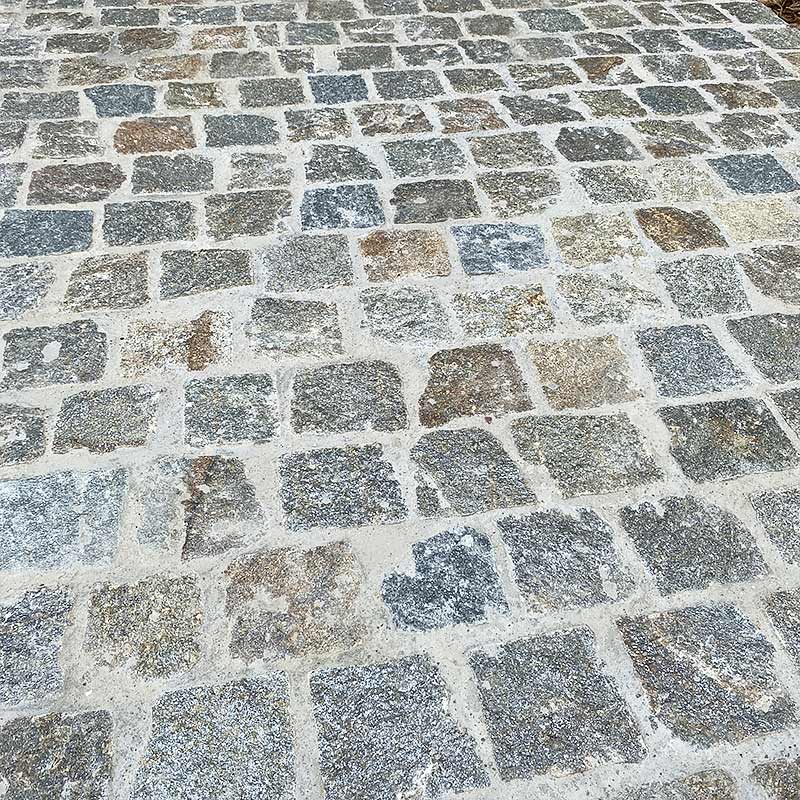 Pavés Luzerne Gneiss - clivé