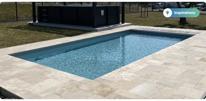 Inspiration d'une piscine en travertin Aurore