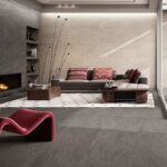 Norgestone Dark Grey dans un salon format rectangulaire